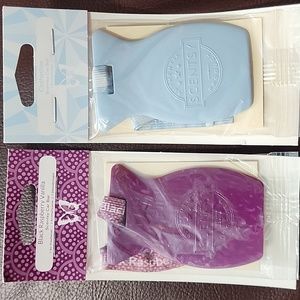 2 Scentsy Car Bars Black Raspberry Vanilla & Clothesline